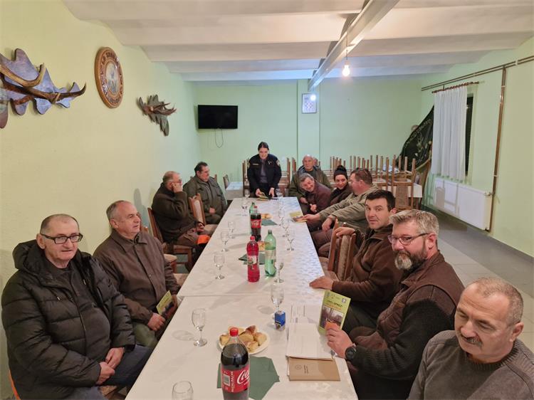 Slika /2024/Prevencija/Siguran lov 9-12/3.jpg
